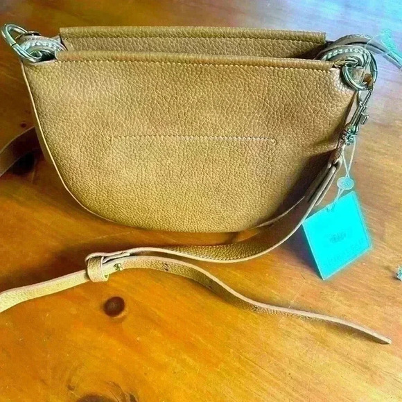 NWT Shiraleah Chicago Vegan Leather Mallorca Crossbody Purse. Pebbled Texture - Picture 3 of 16